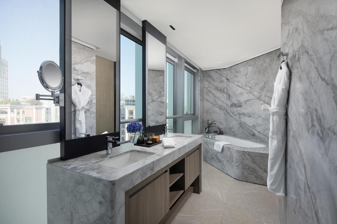 Ascott Icc Guangzhou Apartment Bagian luar foto