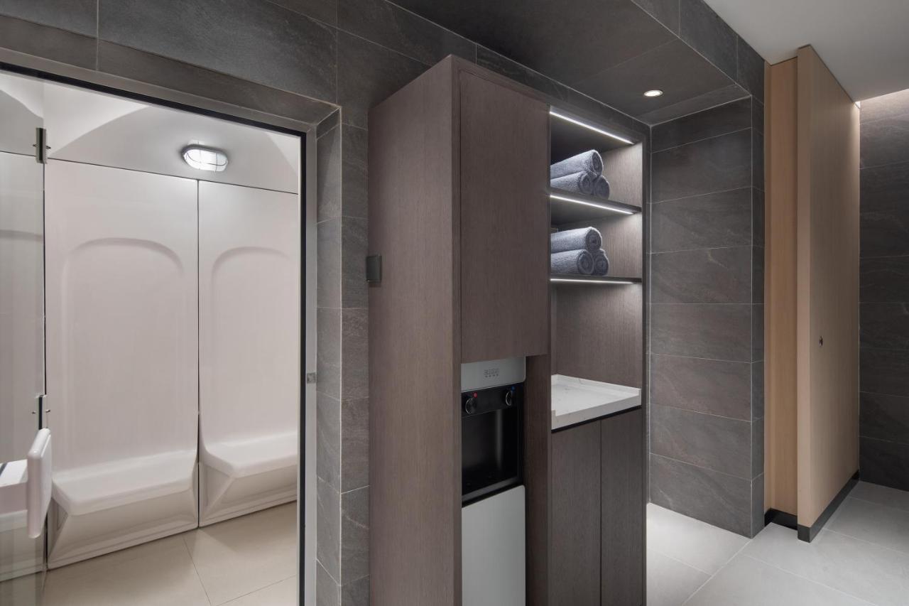 Ascott Icc Guangzhou Apartment Bagian luar foto